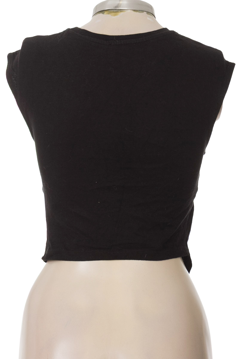 Top / Camiseta color Negro - Bershka