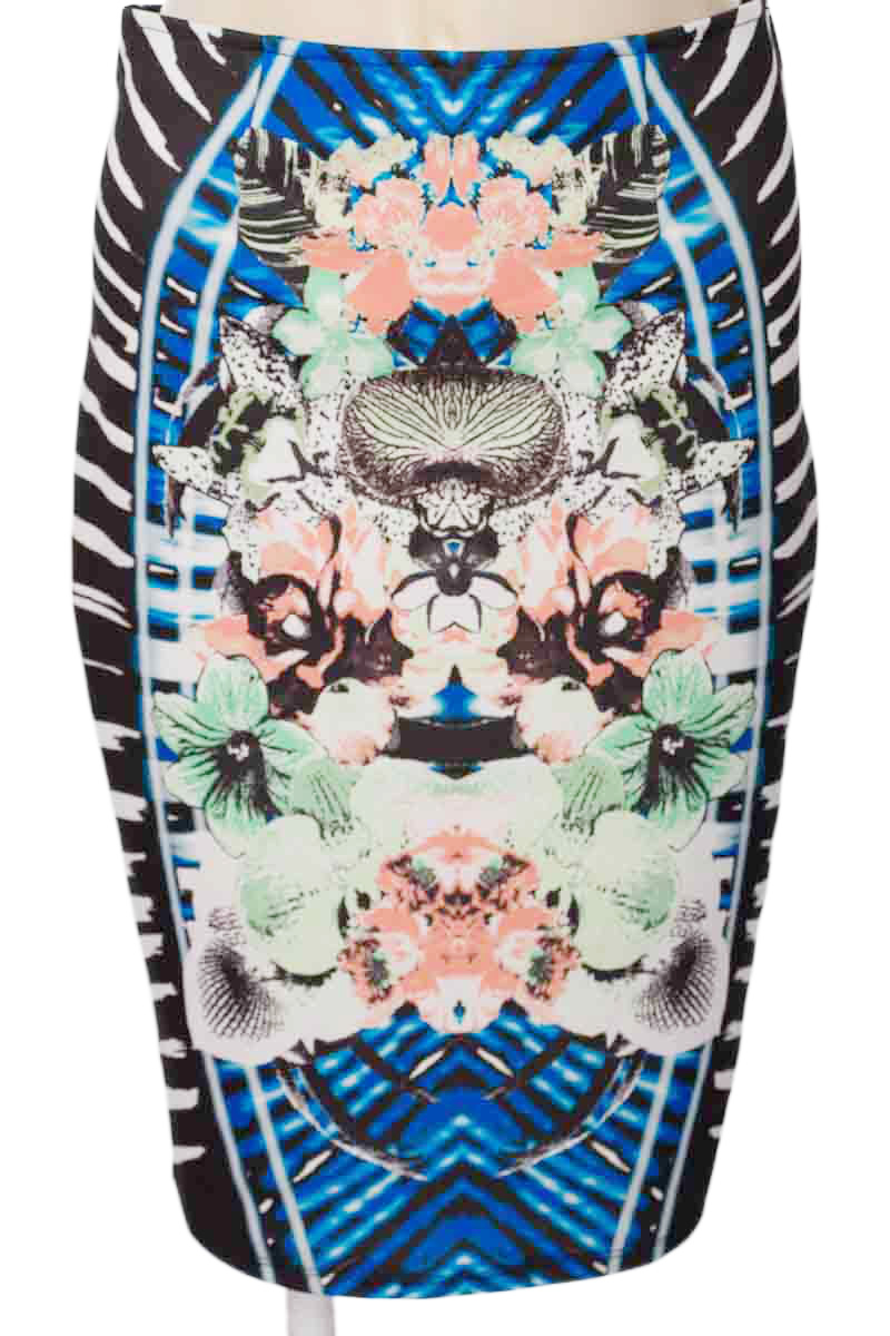 Falda color Negro - Closeando