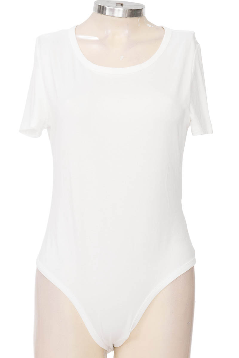 Top / Camiseta color Blanco - Closeando