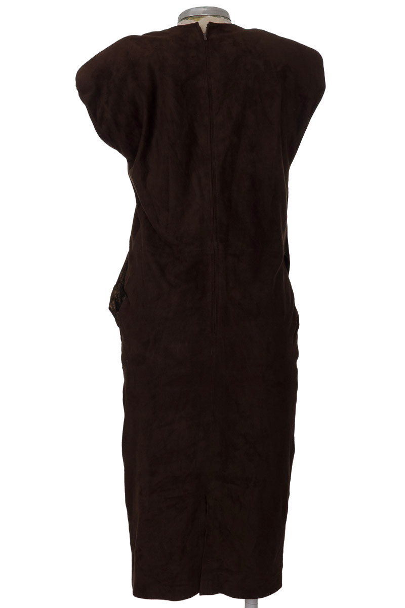 Vestido / Enterizo color Café - Closeando