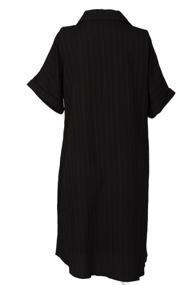 Vestido / Enterizo color Negro - Closeando