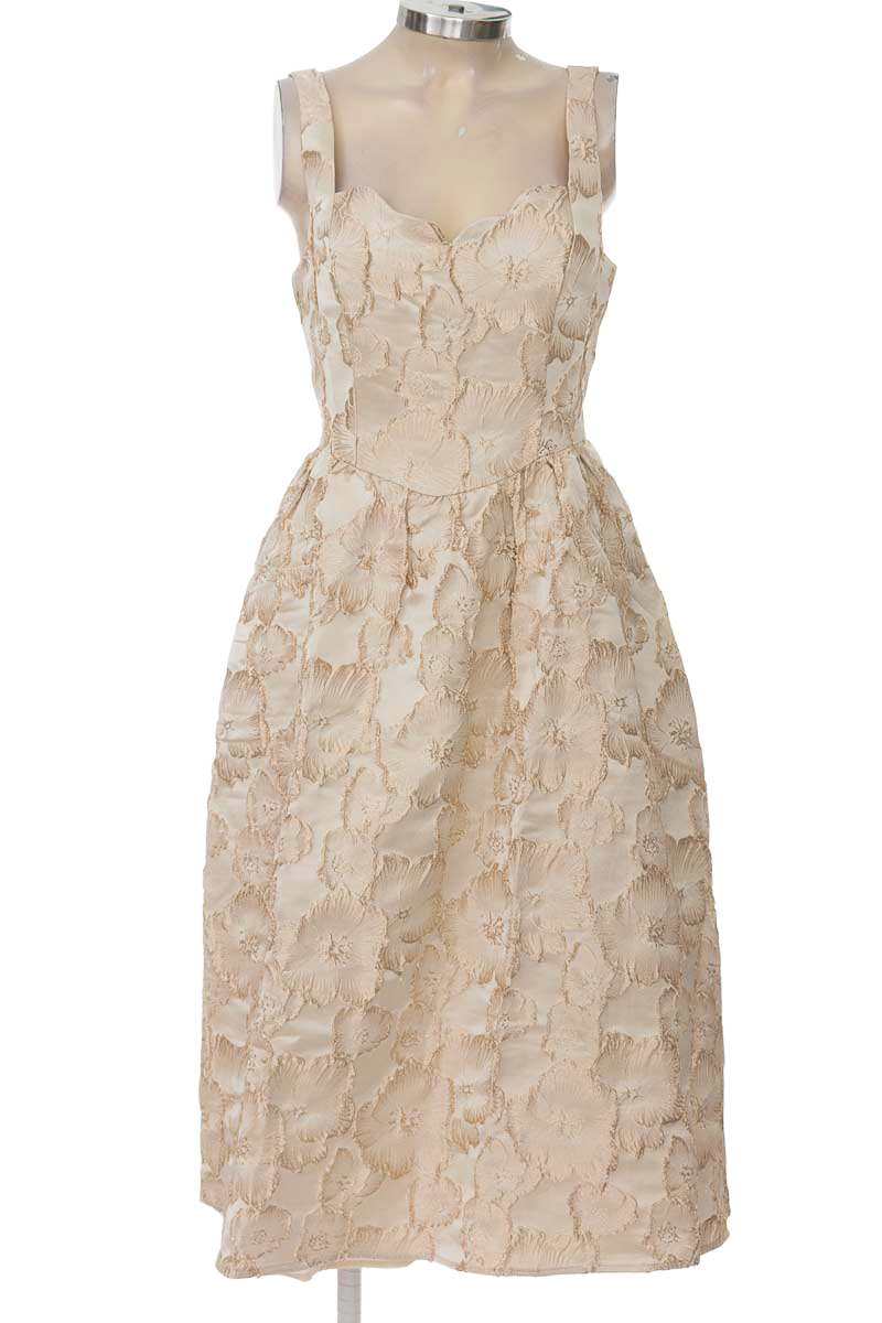 Vestido / Enterizo color Beige - Storia