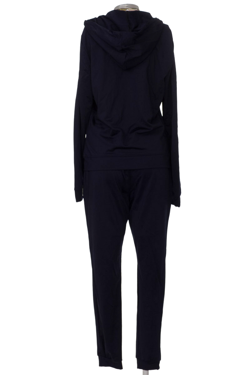 Ropa Deportiva / Salida de Baño color Azul - Closeando