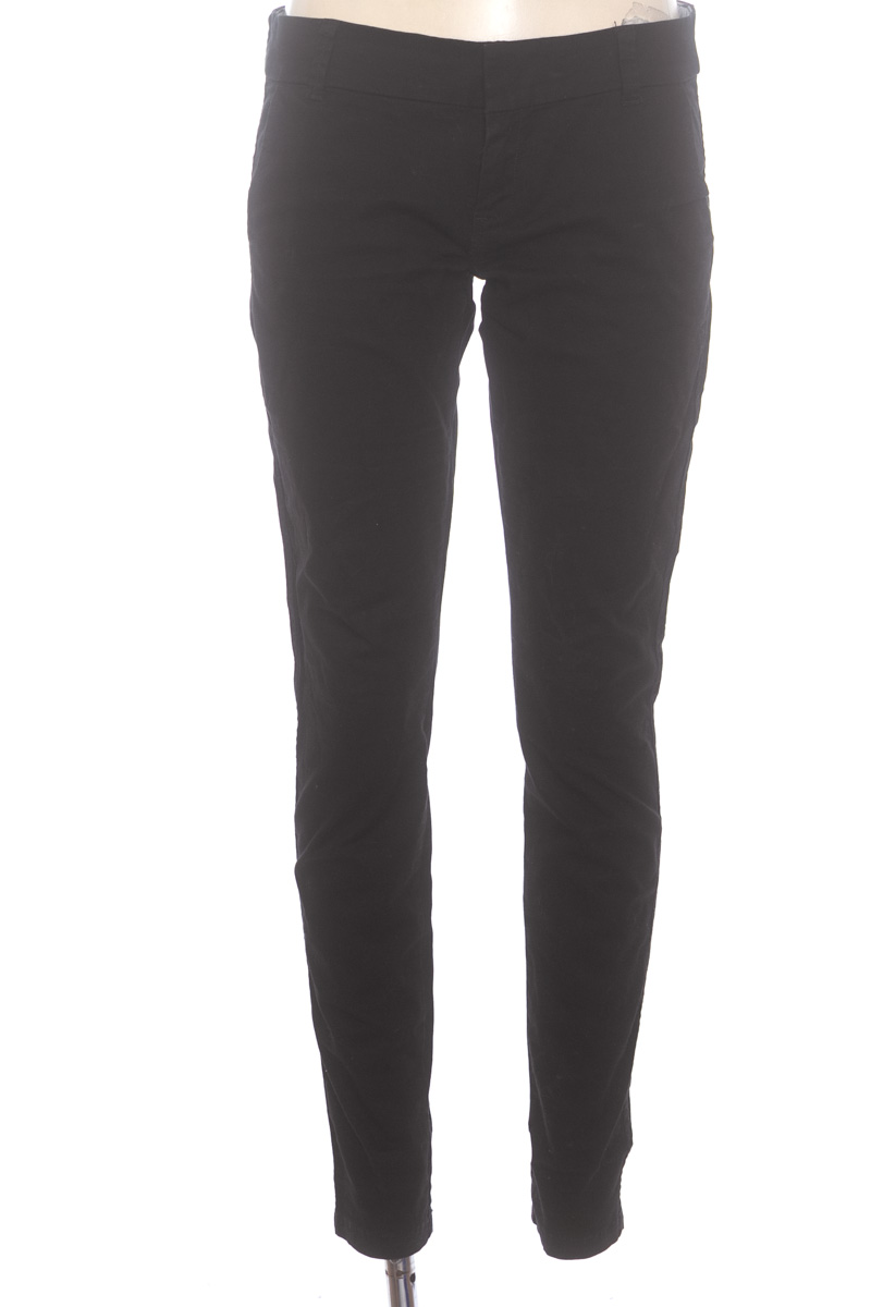 Pantalones color Negro - Gef