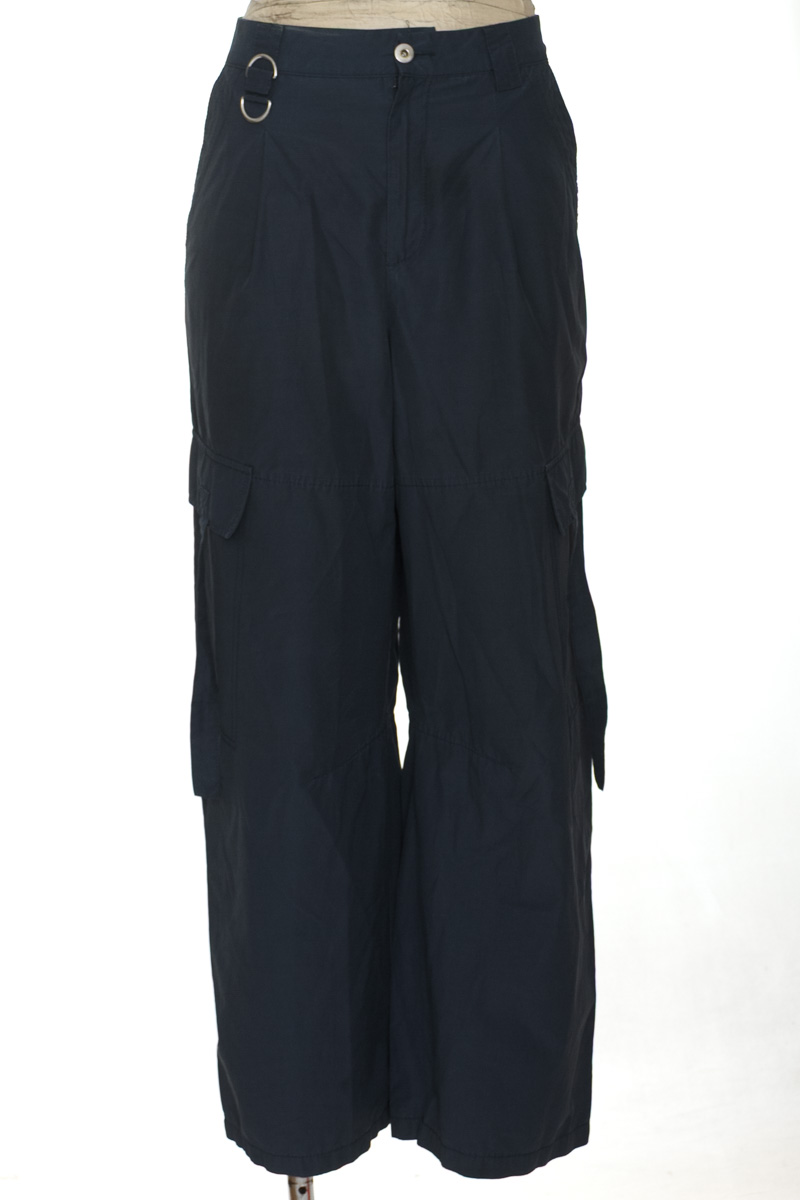 Pantalones color Azul - Bershka