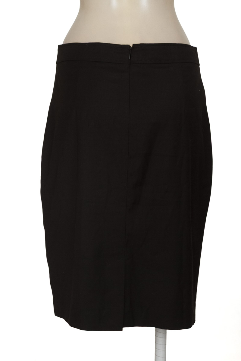 Falda color Negro - MNG