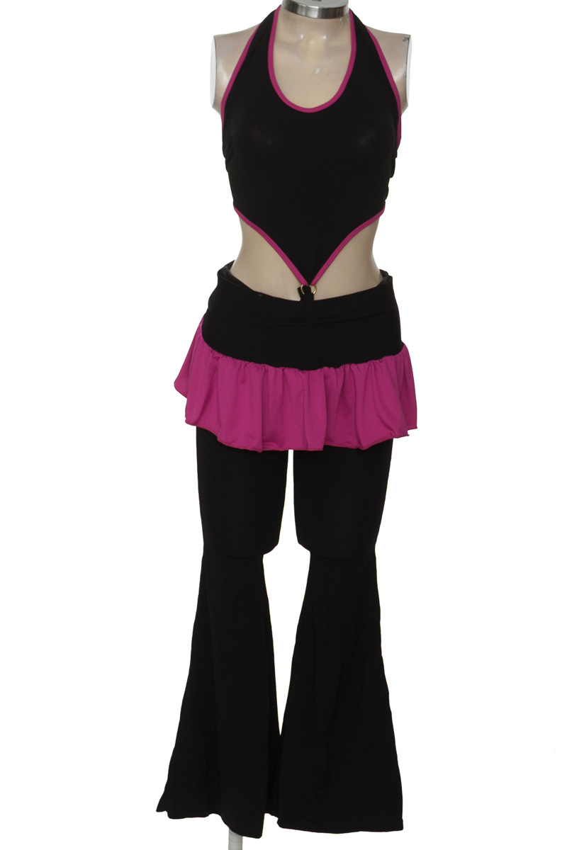 Ropa Deportiva / Salida de Baño color Negro - Closeando