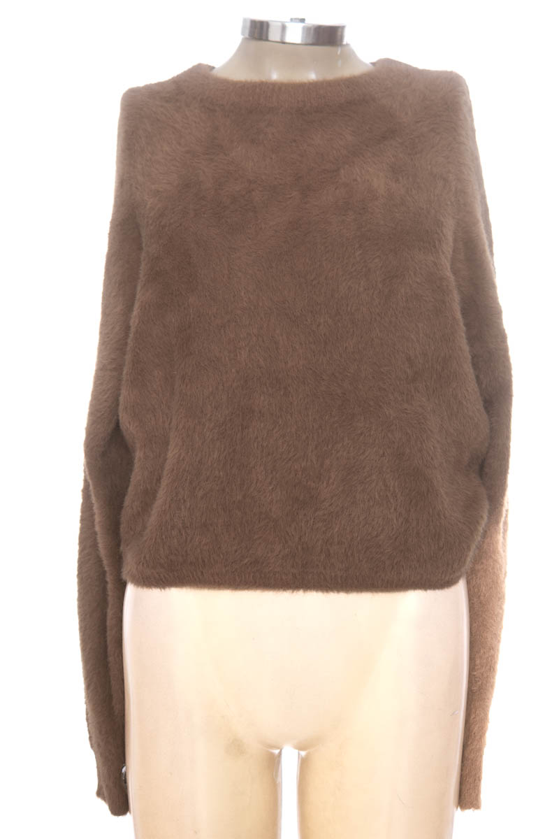 Sweater color Café - Closeando