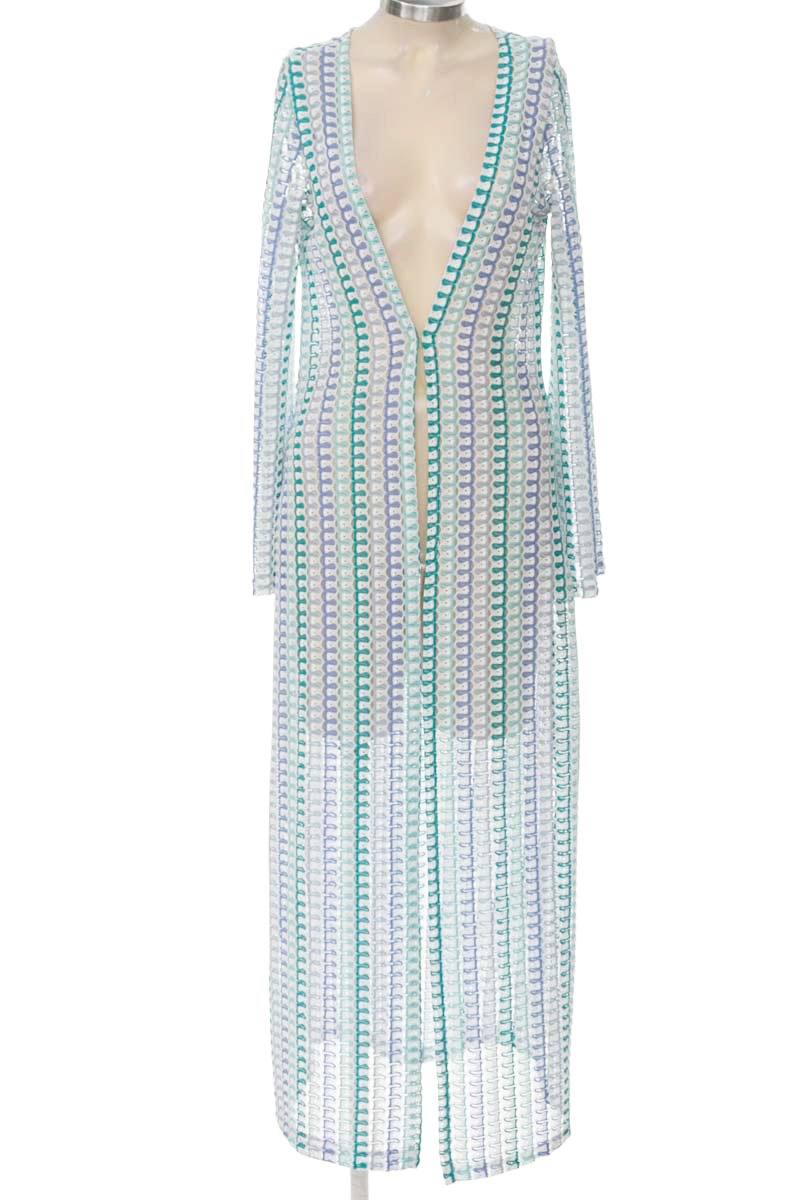 Ropa Deportiva / Salida de Baño color Aguamarina - Closeando