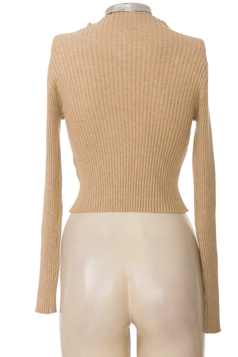 Top / Camiseta color Beige - Closeando