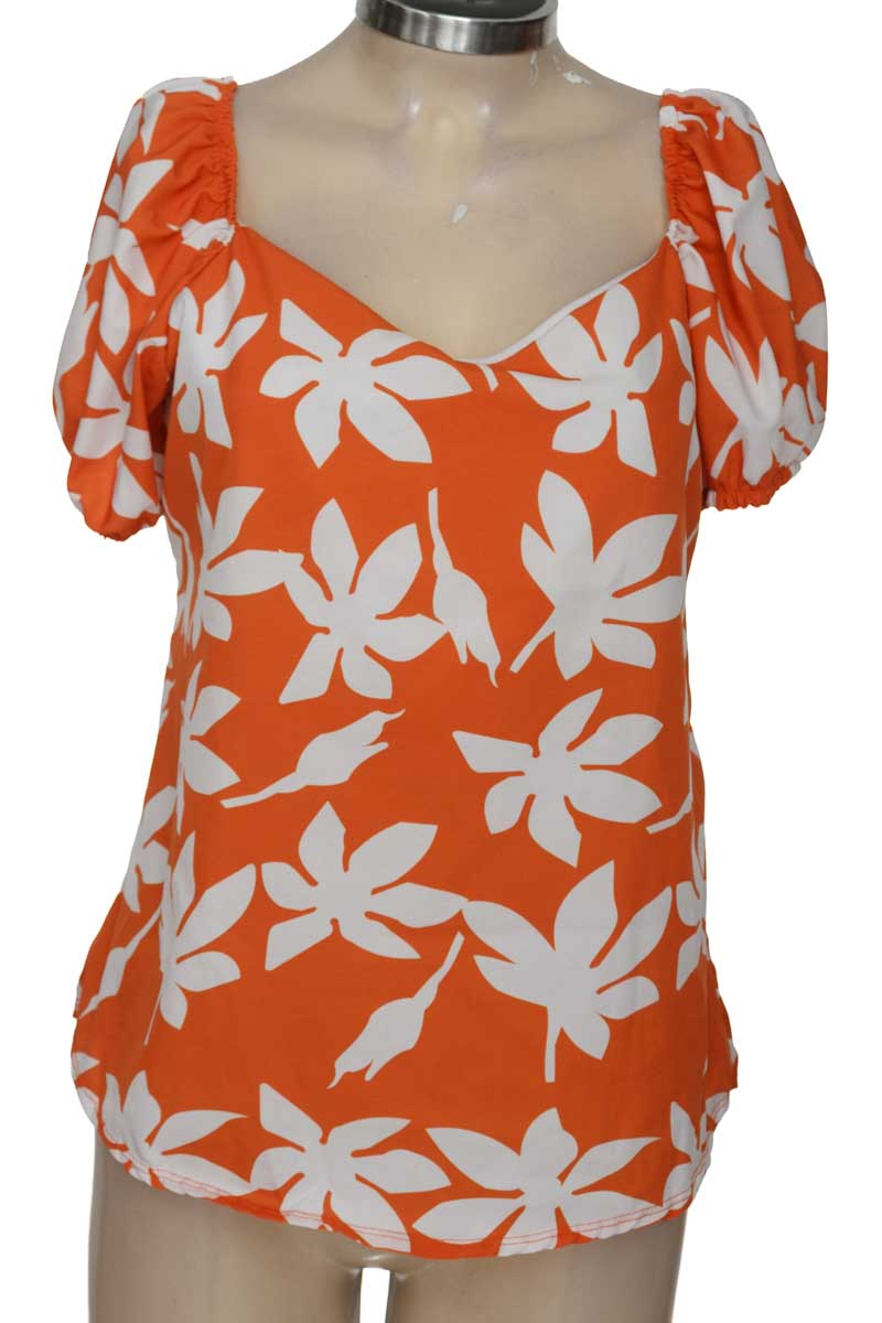 Blusa color Naranja - Closeando