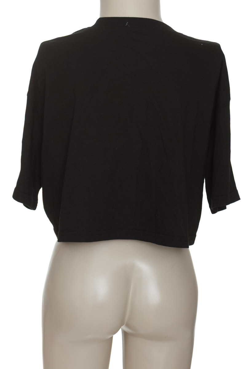 Top / Camiseta color Negro - Gef