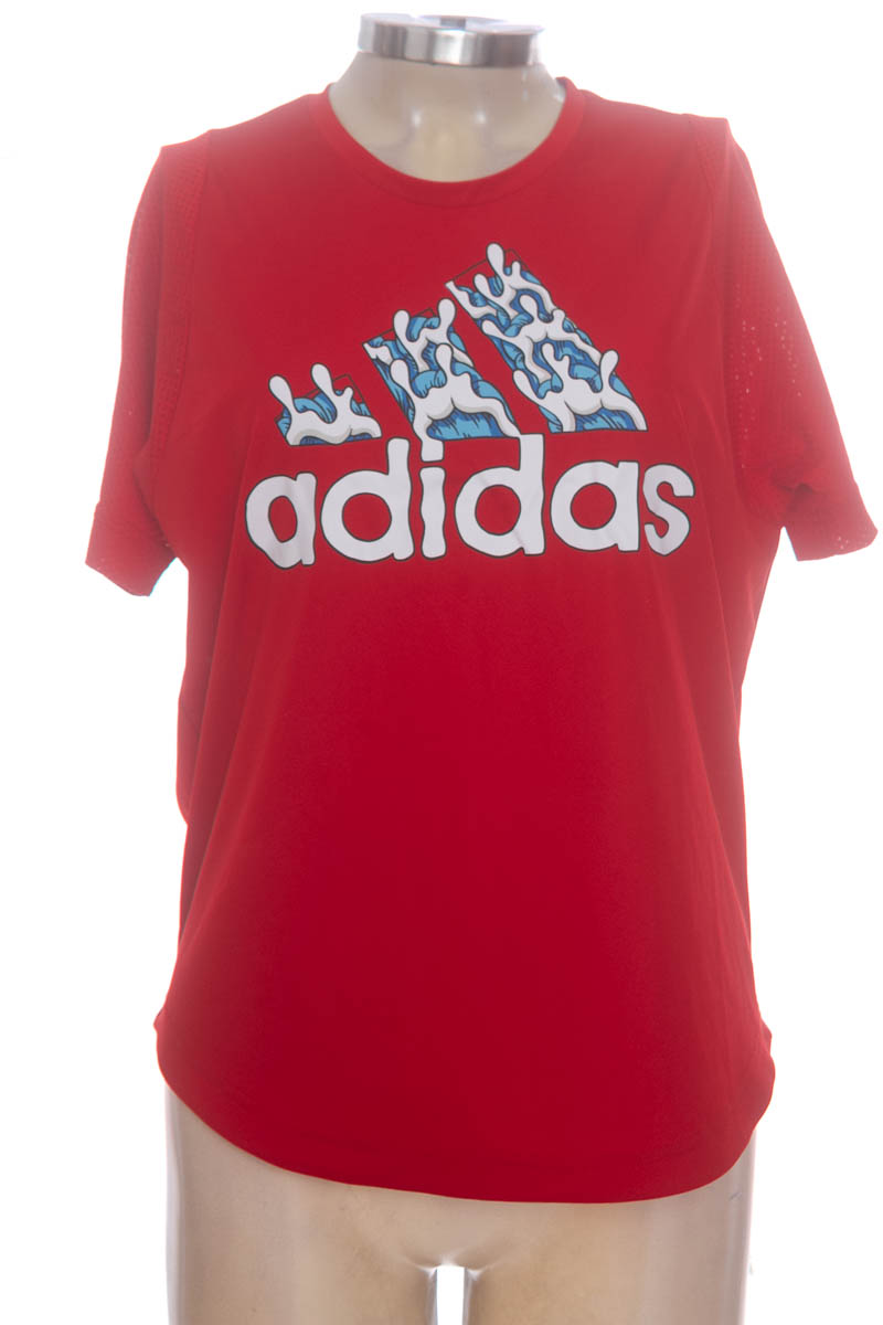 Ropa Deportiva / Salida de Baño color Rojo - Adidas