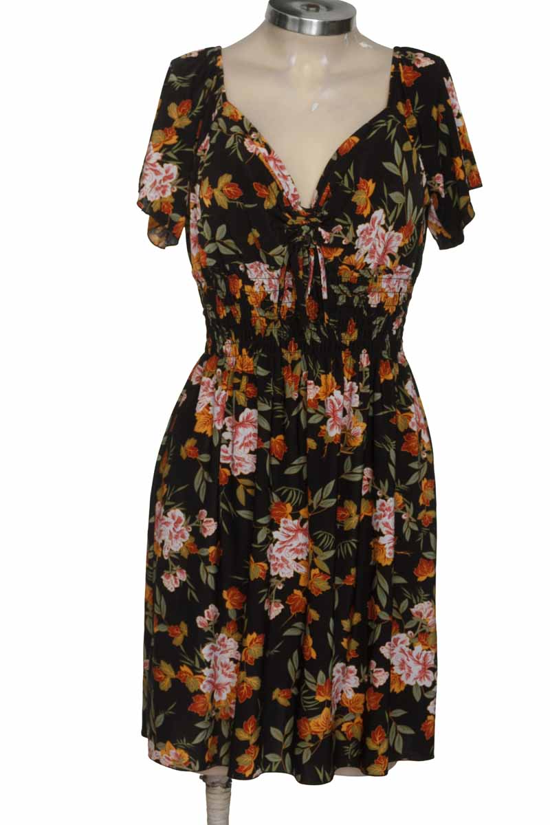 Vestido / Enterizo color Negro - Closeando