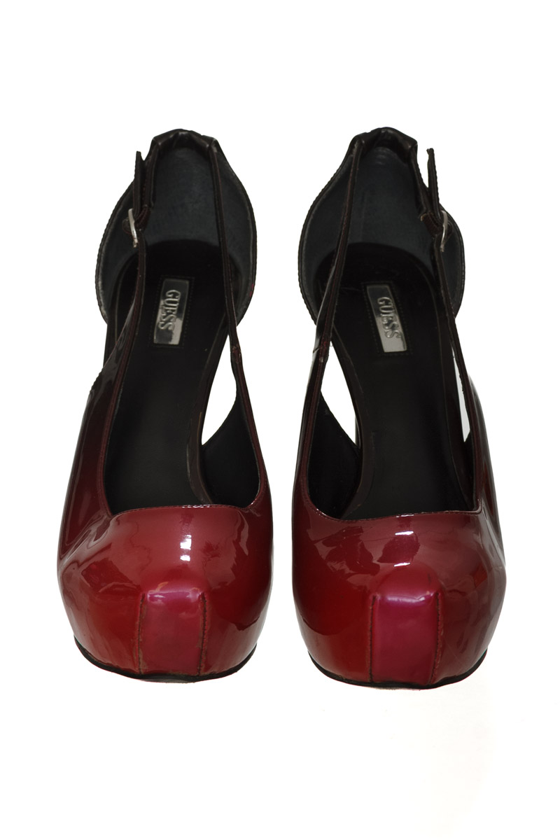 Zapatos color Fucsia - Guess