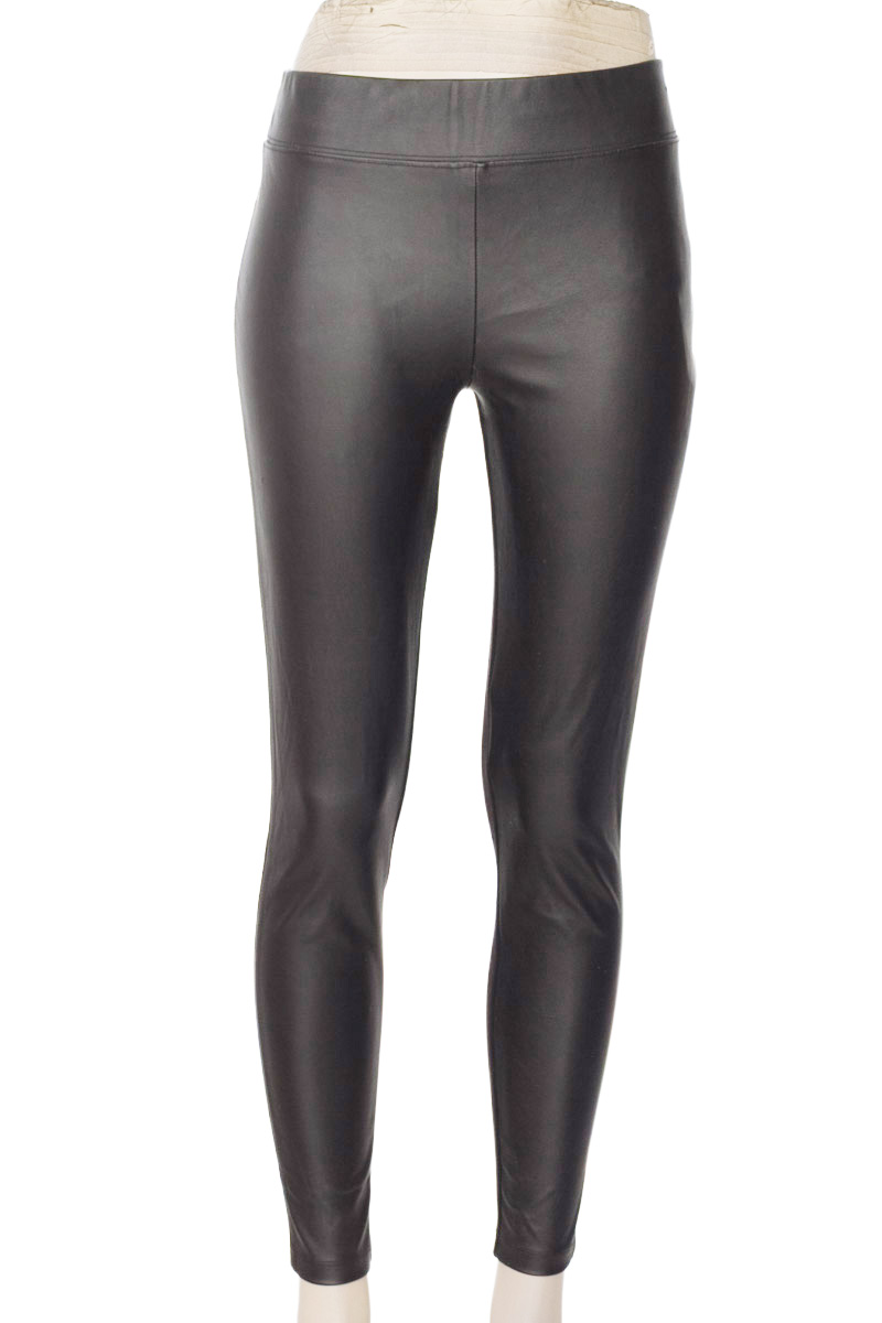 Pantalones color Negro - MNG