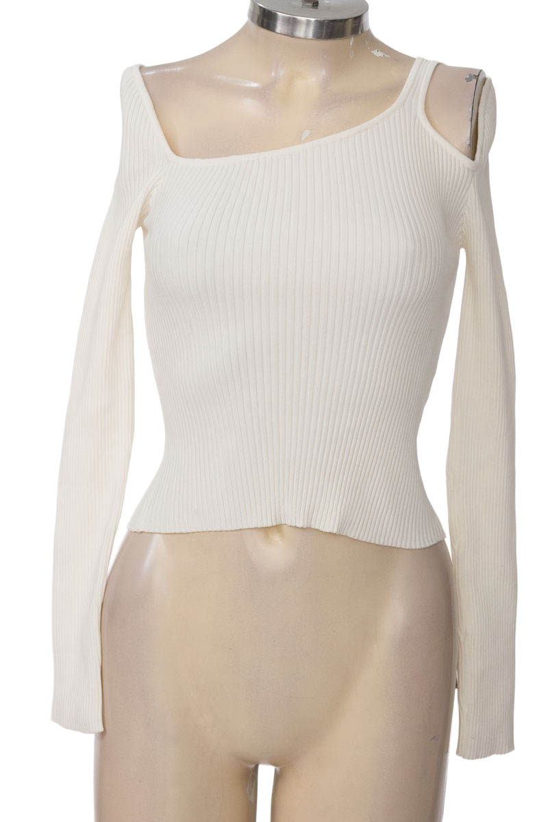 Top / Camiseta color Blanco - Stradivarius