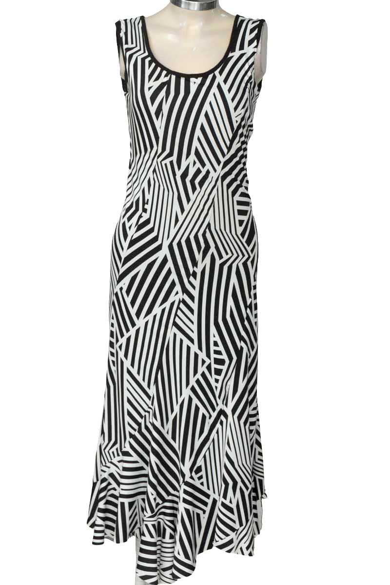 Vestido / Enterizo color Negro - PATRICIA HERRERA