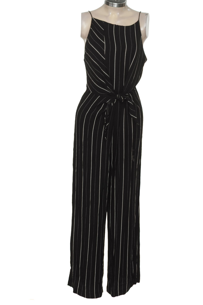 Vestido / Enterizo color Negro - MNG