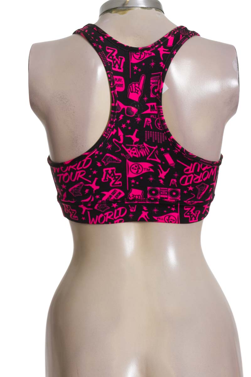 Ropa Deportiva / Salida de Baño color Negro - Closeando