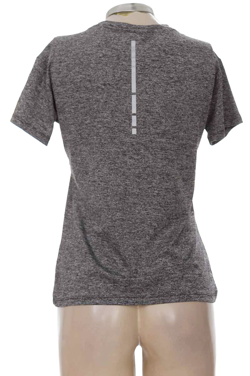 Ropa Deportiva / Salida de Baño color Gris - Adidas