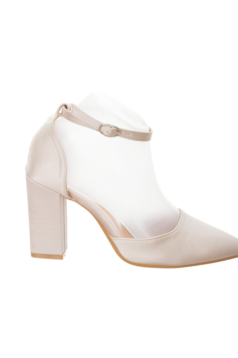 Zapatos color Beige - Cuccoo