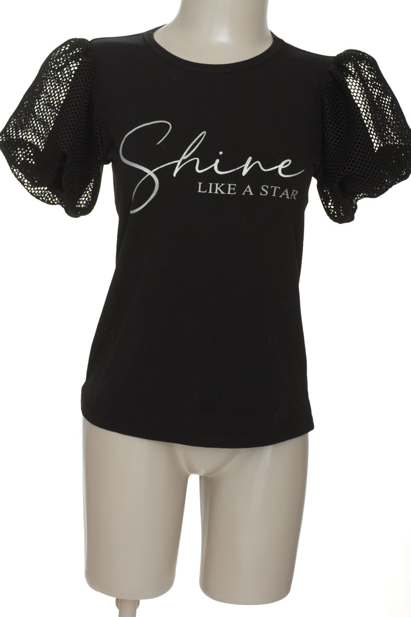 Top / Camiseta color Negro - ELA