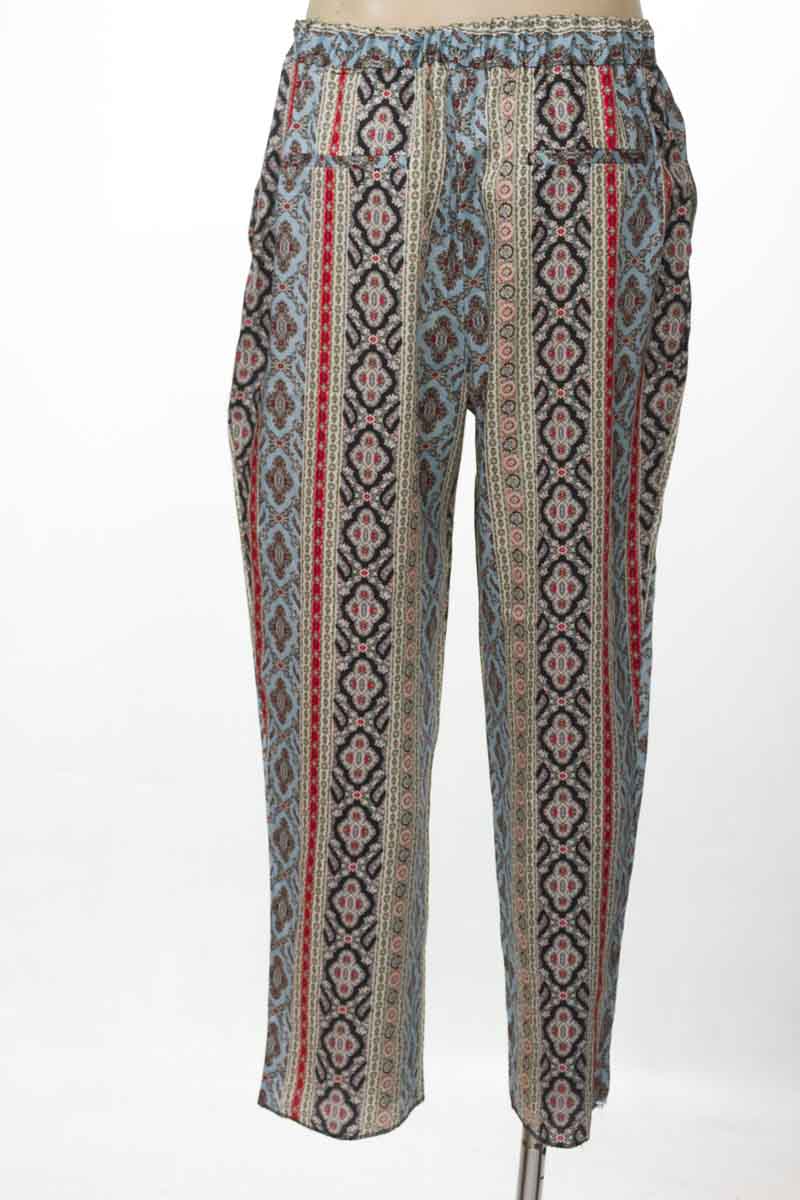 Pantalones color Estampado - Zara