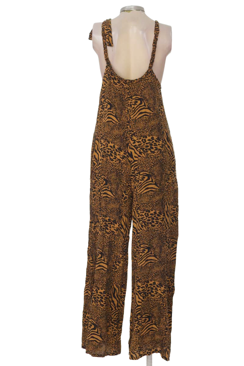 Vestido / Enterizo color Beige - Spirito