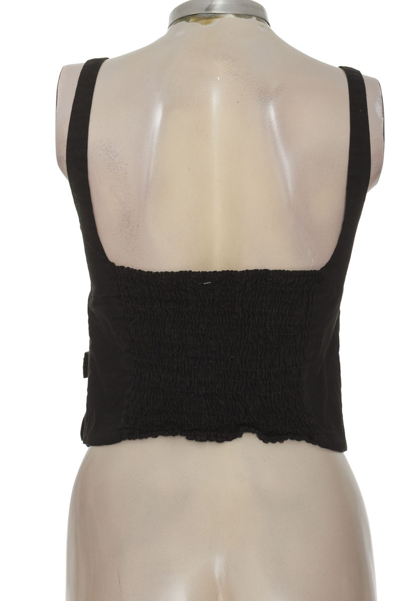 Top / Camiseta color Negro - Tennis