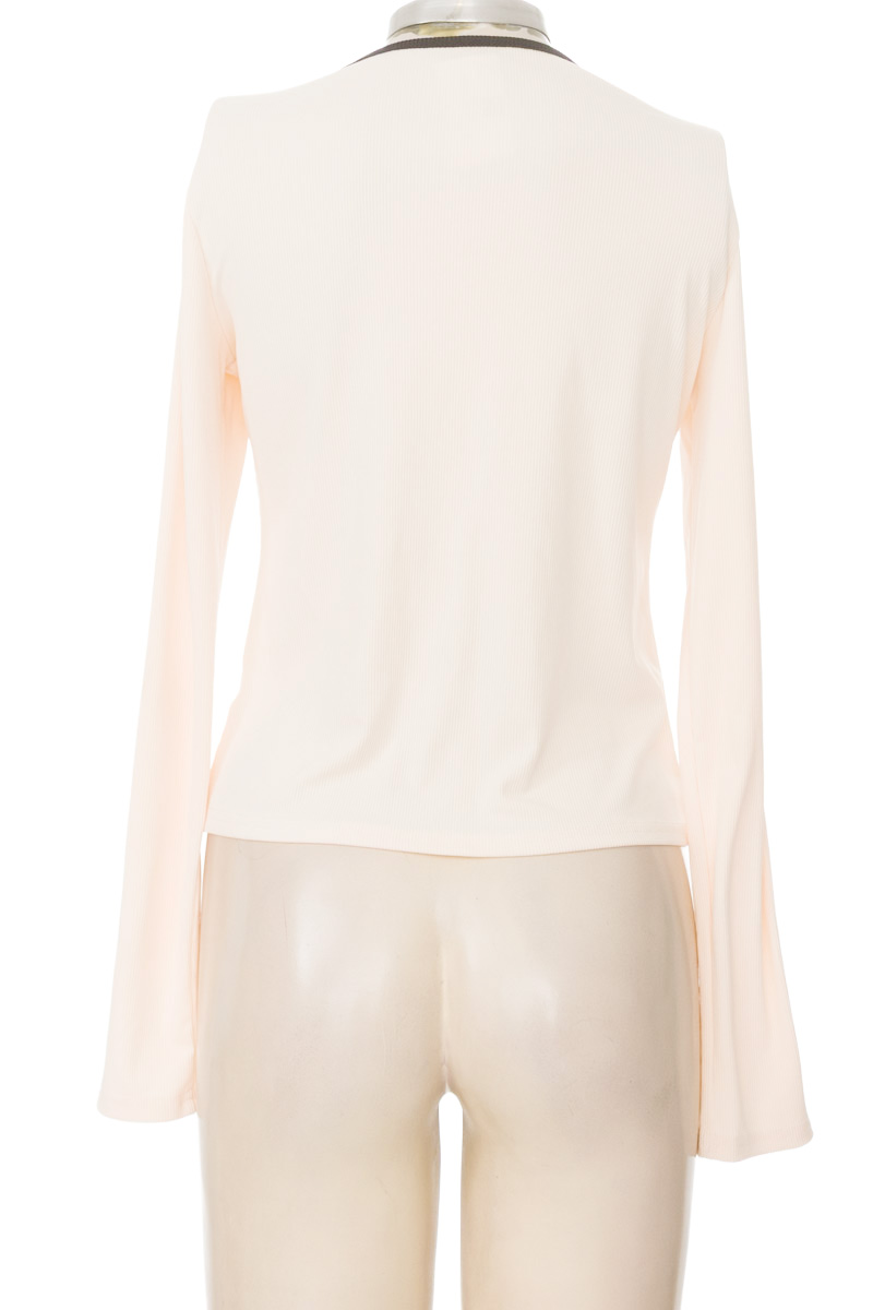 Top / Camiseta color Beige - Closeando