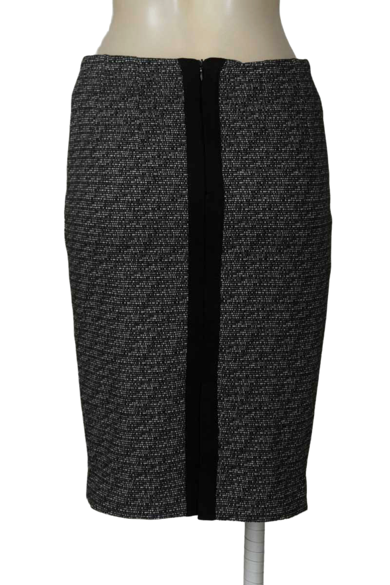 Falda color Gris - Closeando