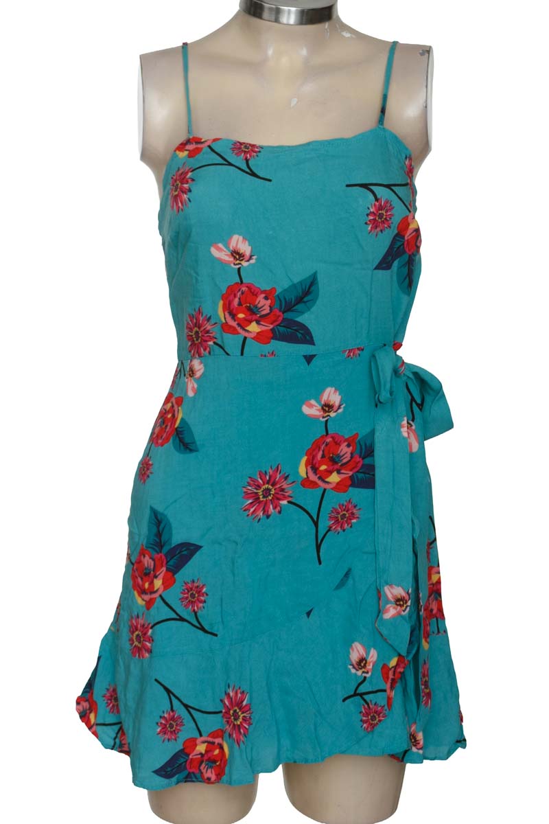 Vestido / Enterizo color Aguamarina - Closeando