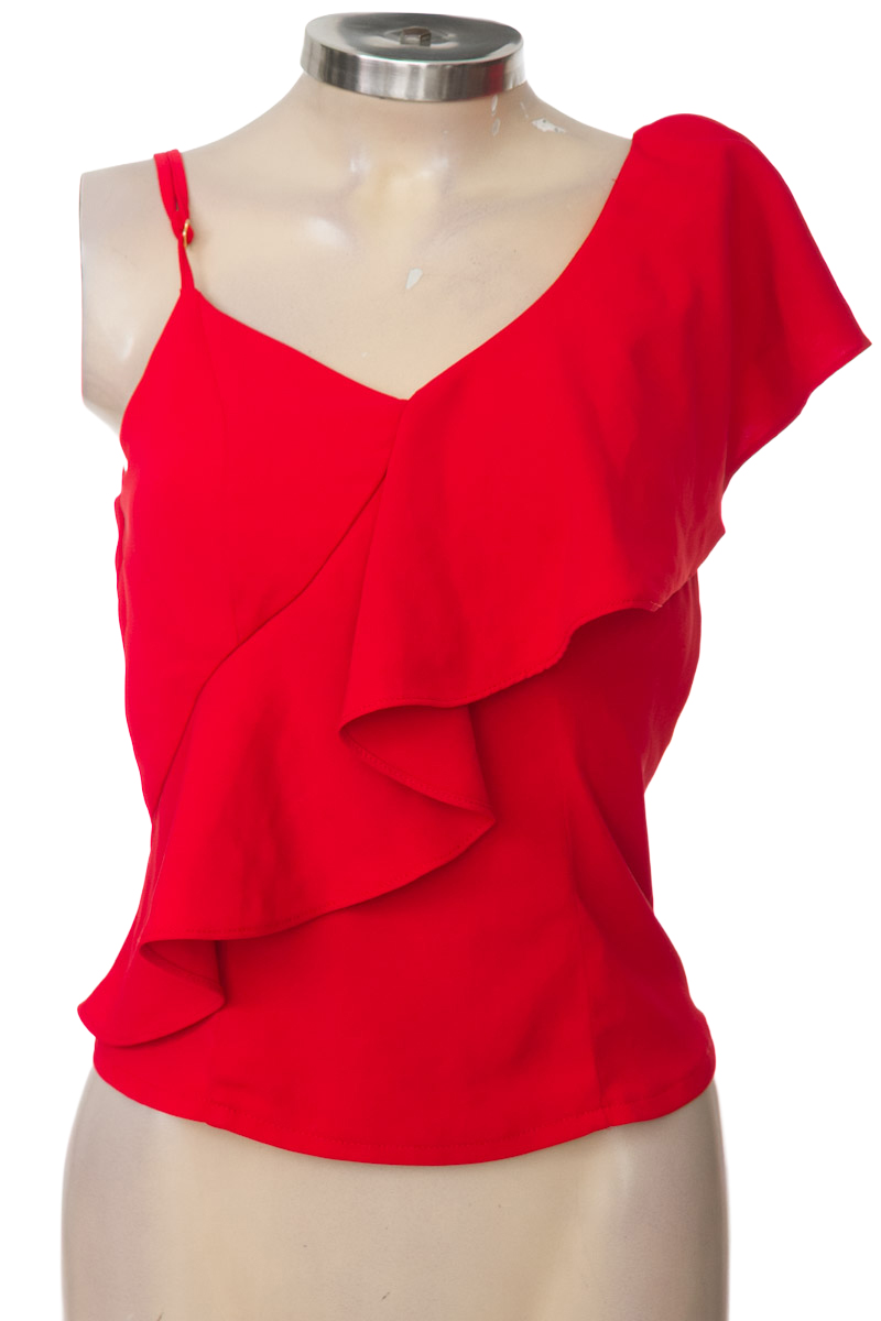 Top / Camiseta color Rojo - Studio F