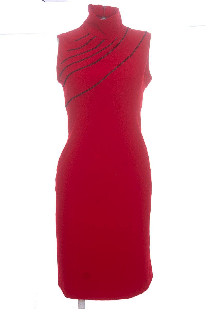 Vestido / Enterizo color Rojo - Closeando