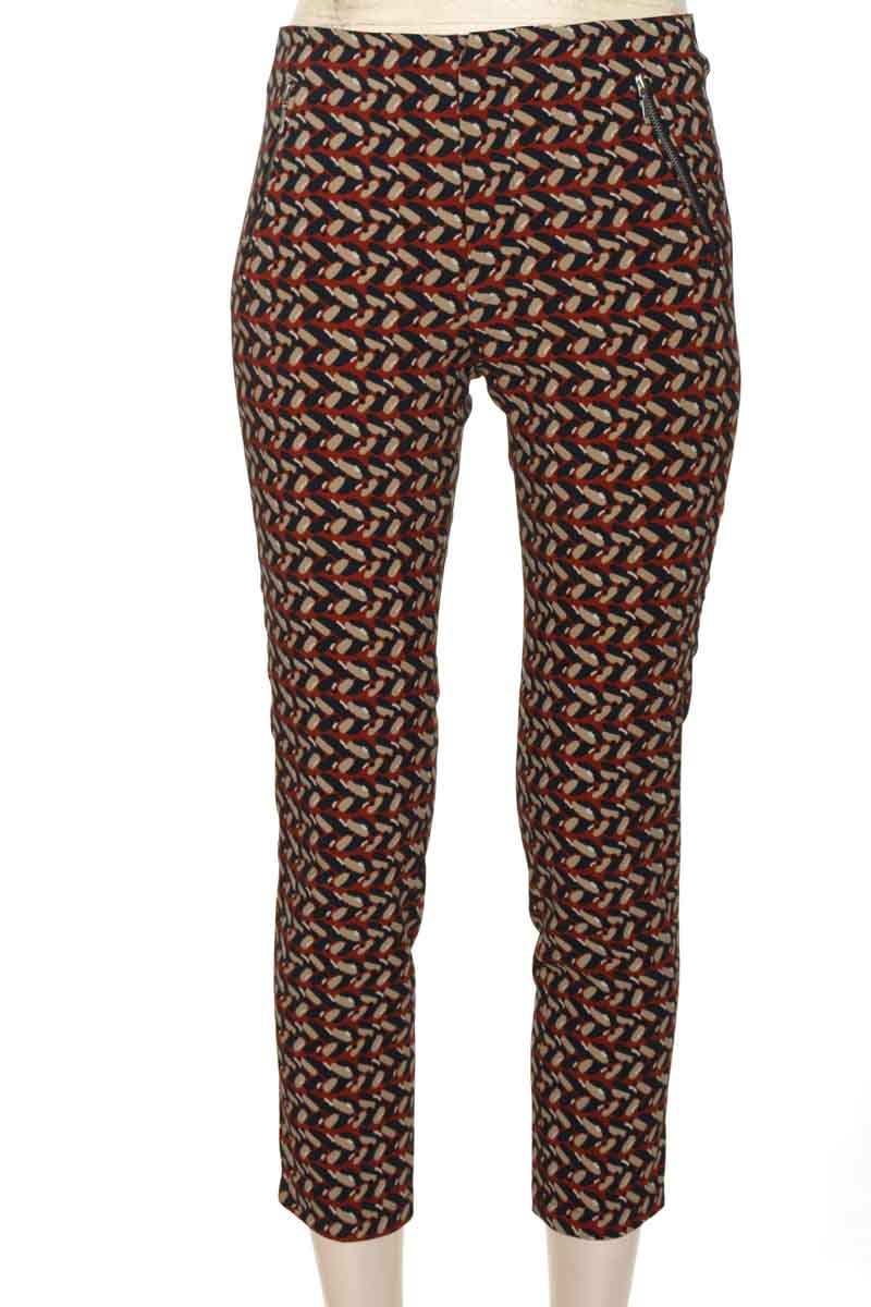Pantalones color Estampado - Zara