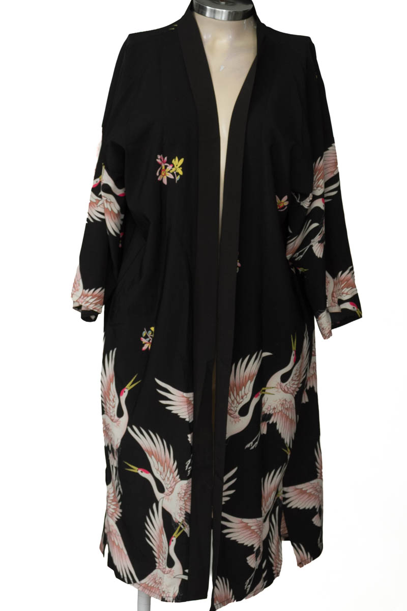 Blusa color Negro - Closeando