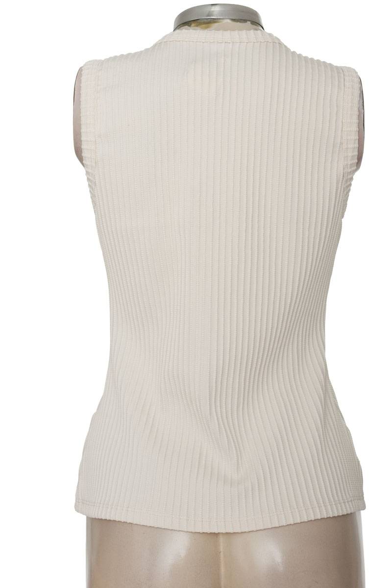 Top / Camiseta color Beige - Dyaboo