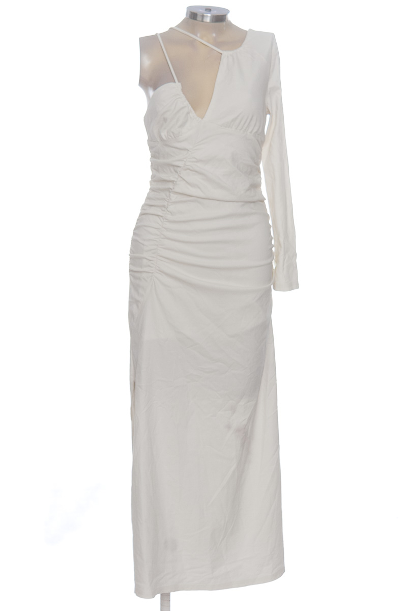 Vestido / Enterizo color Blanco - Stradivarius