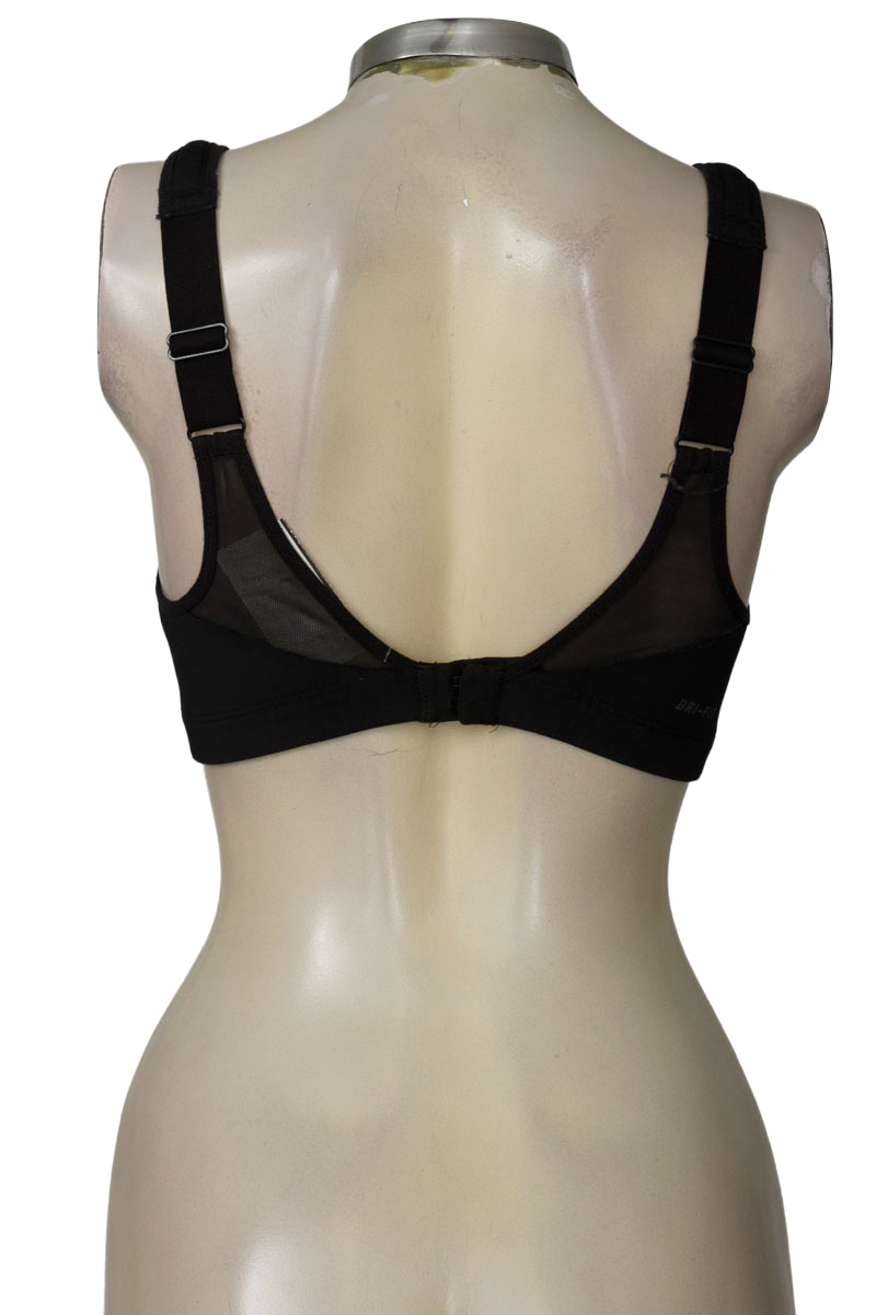 Ropa Deportiva / Salida de Baño color Negro - Nike