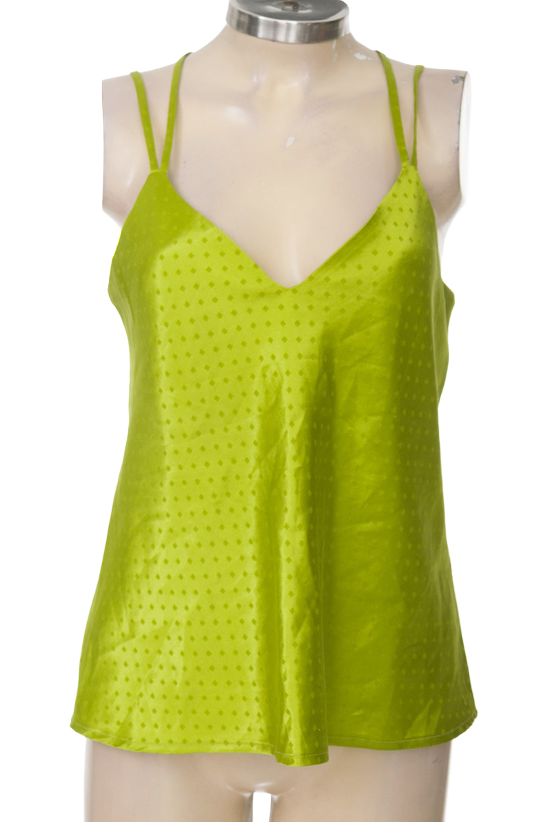 Top / Camiseta color Verde - URBANCHIC