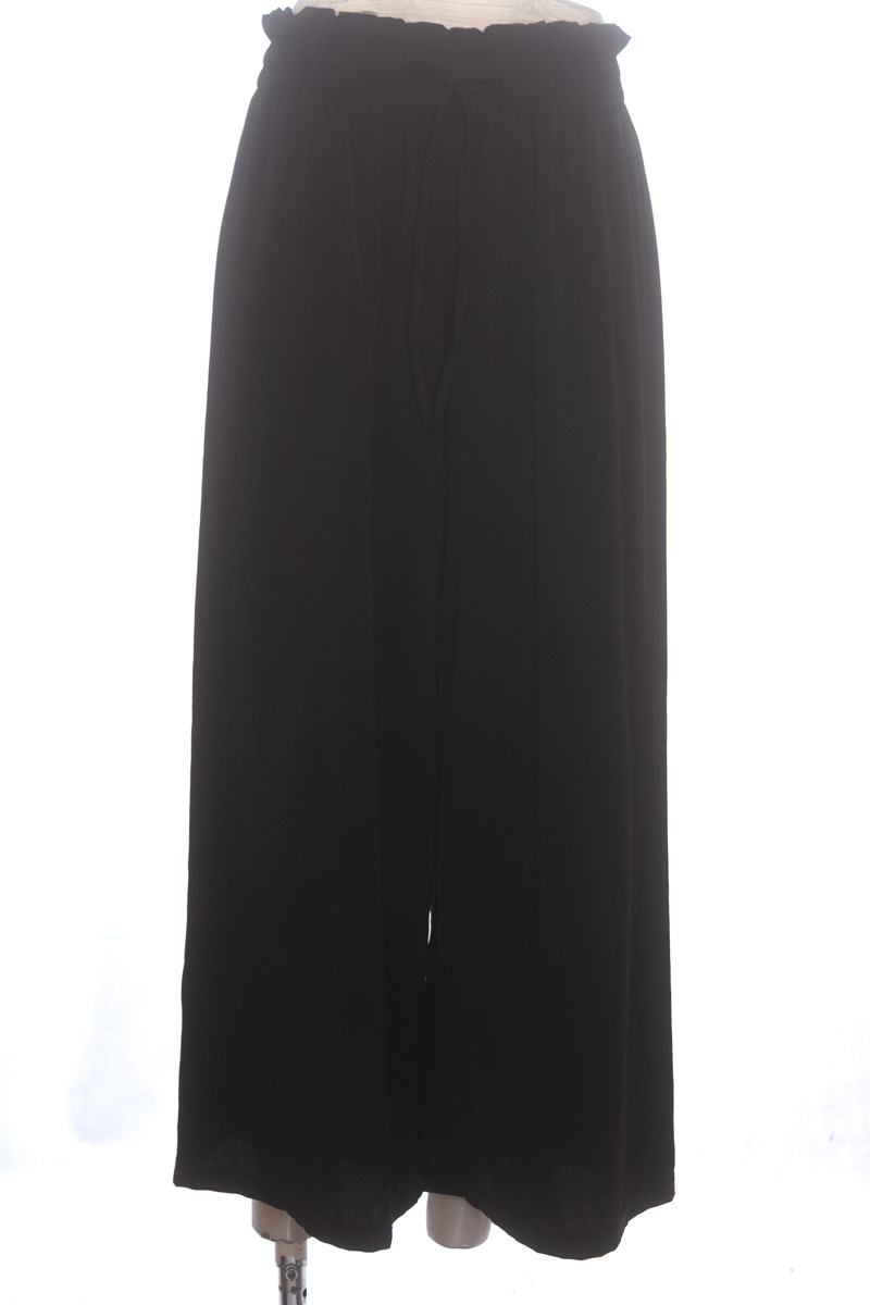 Pantalones color Negro - Closeando
