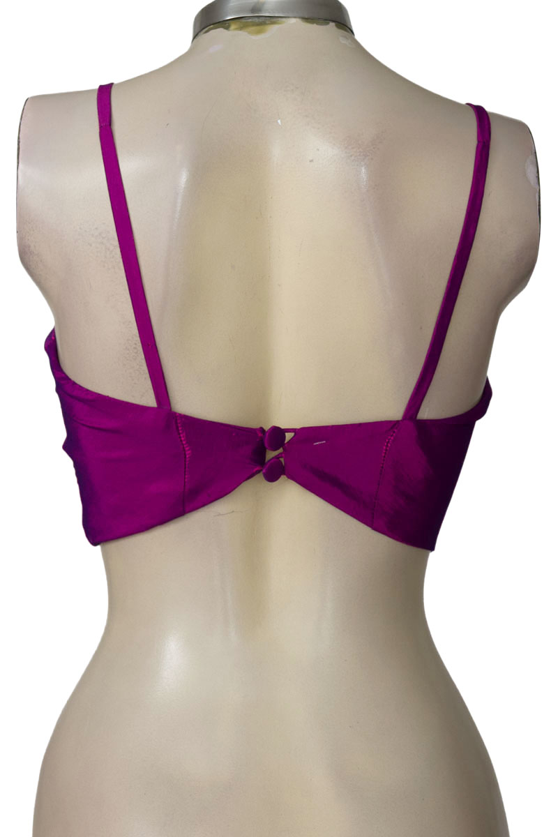 Top / Camiseta color Morado - Closeando