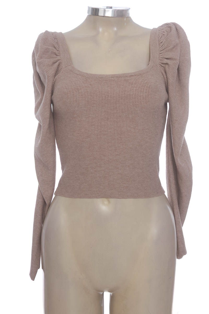 Top / Camiseta color Café - MICHEL