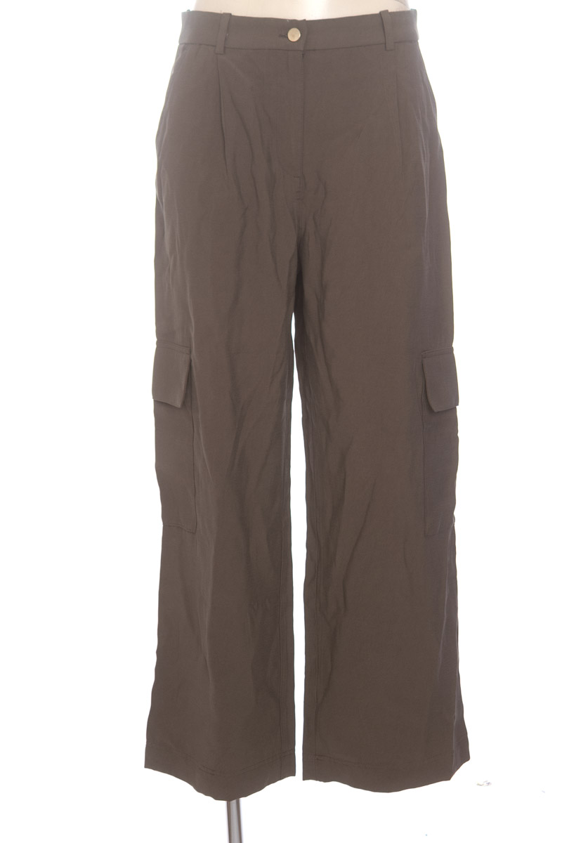 Pantalones color Verde - H&M