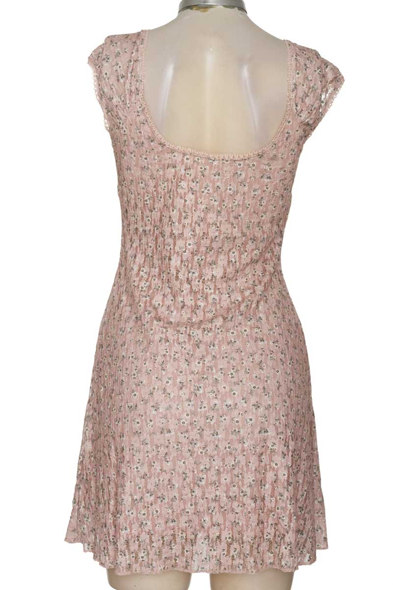 Vestido / Enterizo color Rosado - Sybilla
