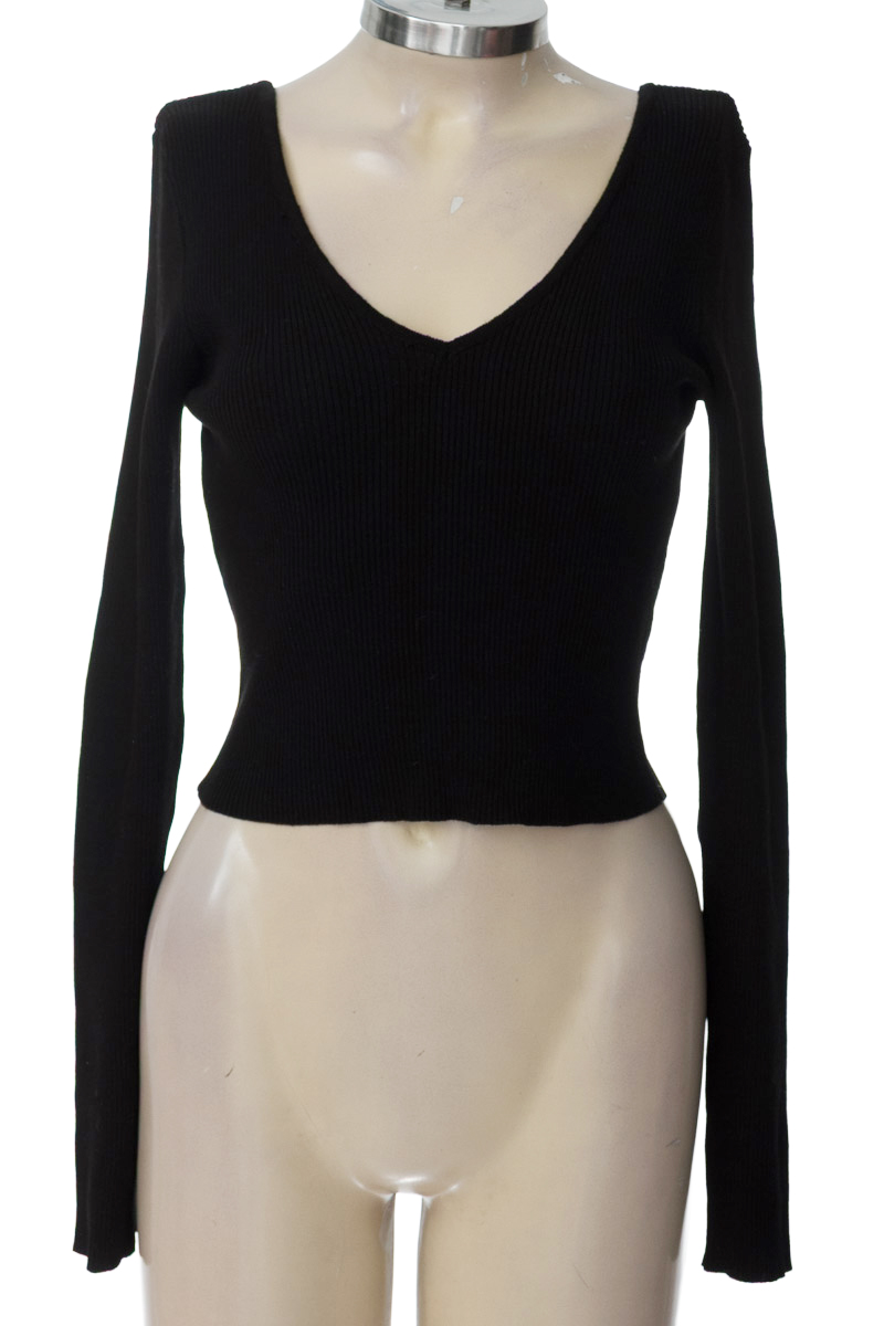 Top / Camiseta color Negro - Forever 21