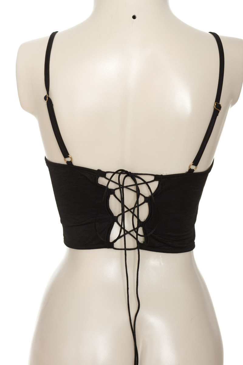 Top / Camiseta color Negro - NAVISSI