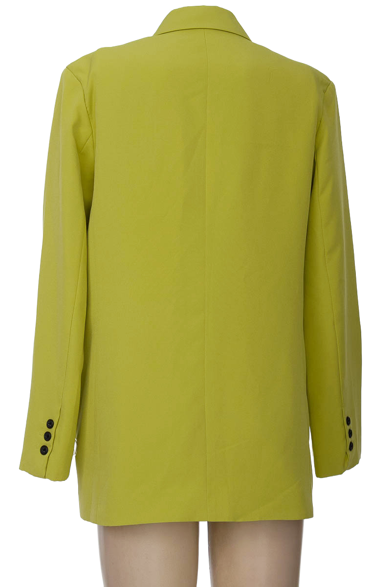 Chaqueta / Abrigo color Verde - Stradivarius