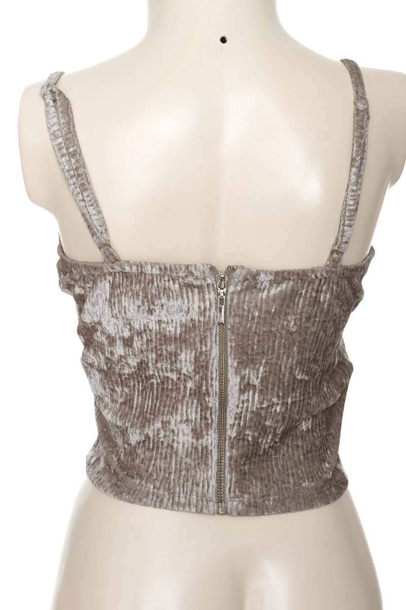 Top / Camiseta color Gris - ELA